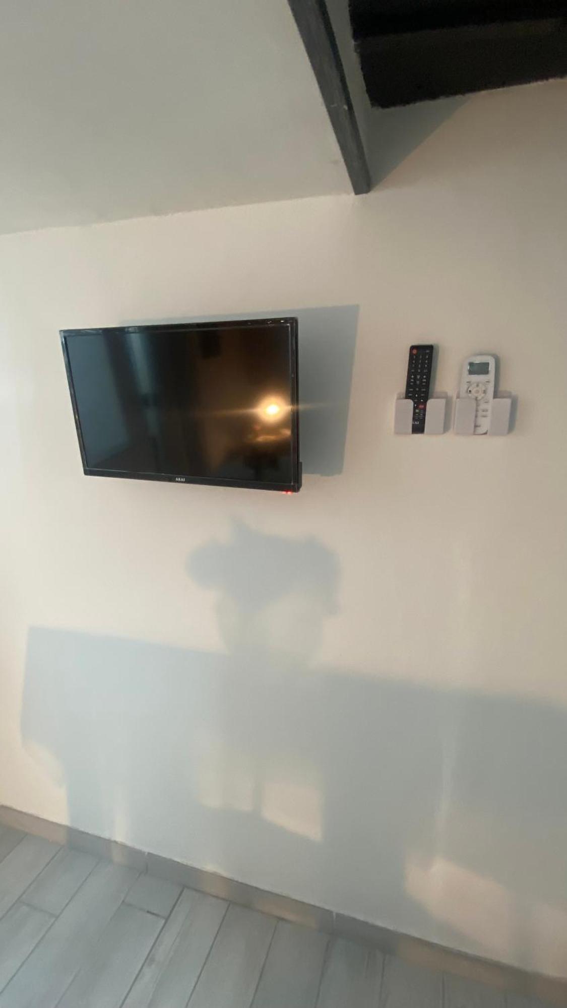House Quartieri Sasymary Napoli Bagian luar foto